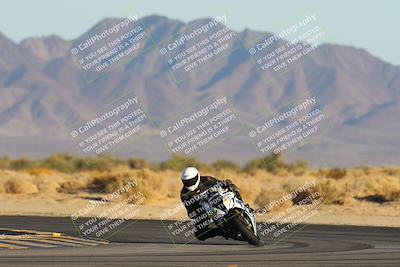 media/Jan-11-2025-CVMA (Sat) [[ddeb3f563a]]/Race 13-Amateur Supersport Open/